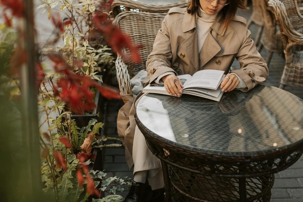 Découvrez l'univers captivant du téléphone rose et ses secrets